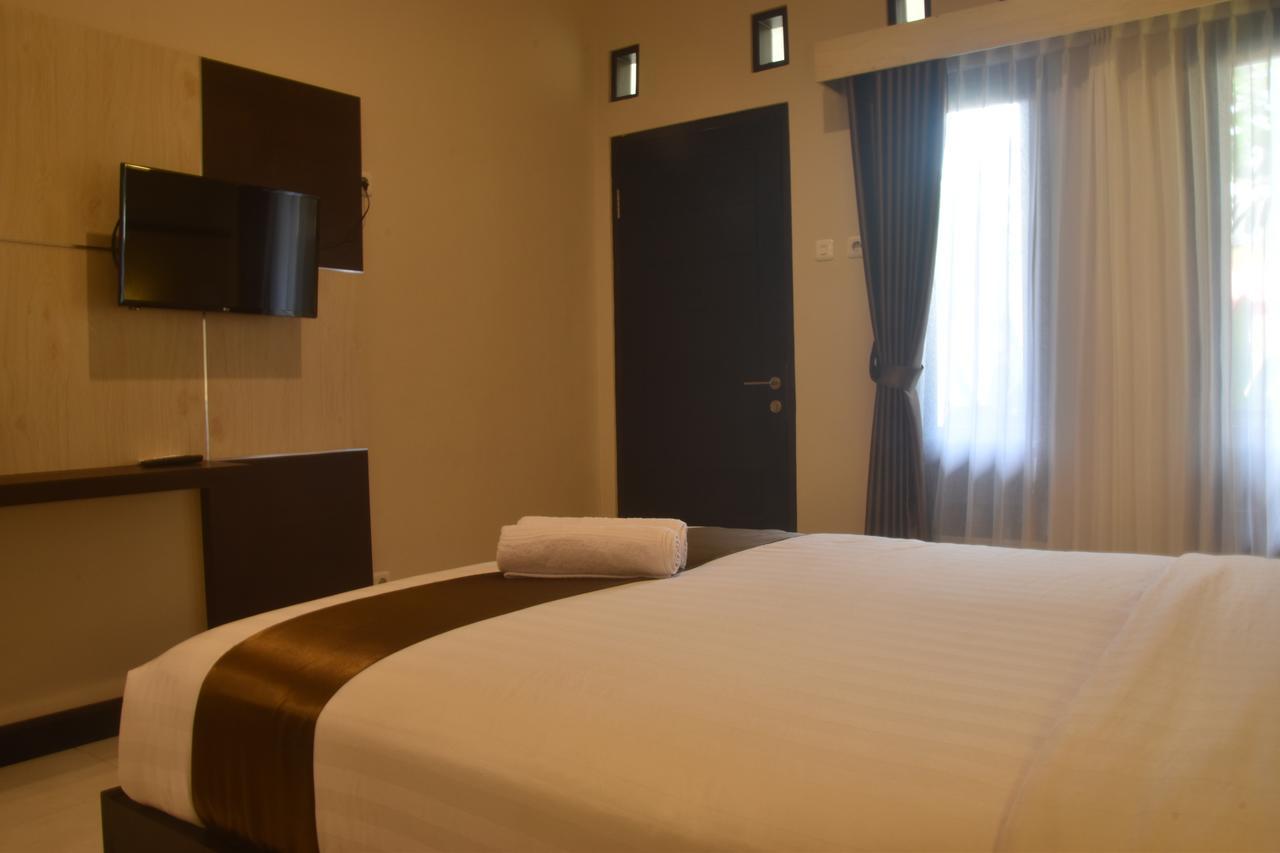 Hotel Orizatha Матарам Екстер'єр фото
